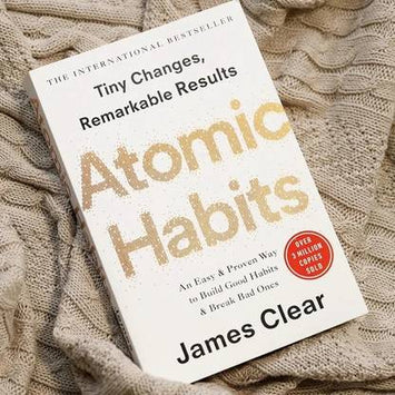 Atomic Habits  - For An Easy & Proven Way to Build Good Habits & Break Bad Habits  (English, Paperback, Clear James)